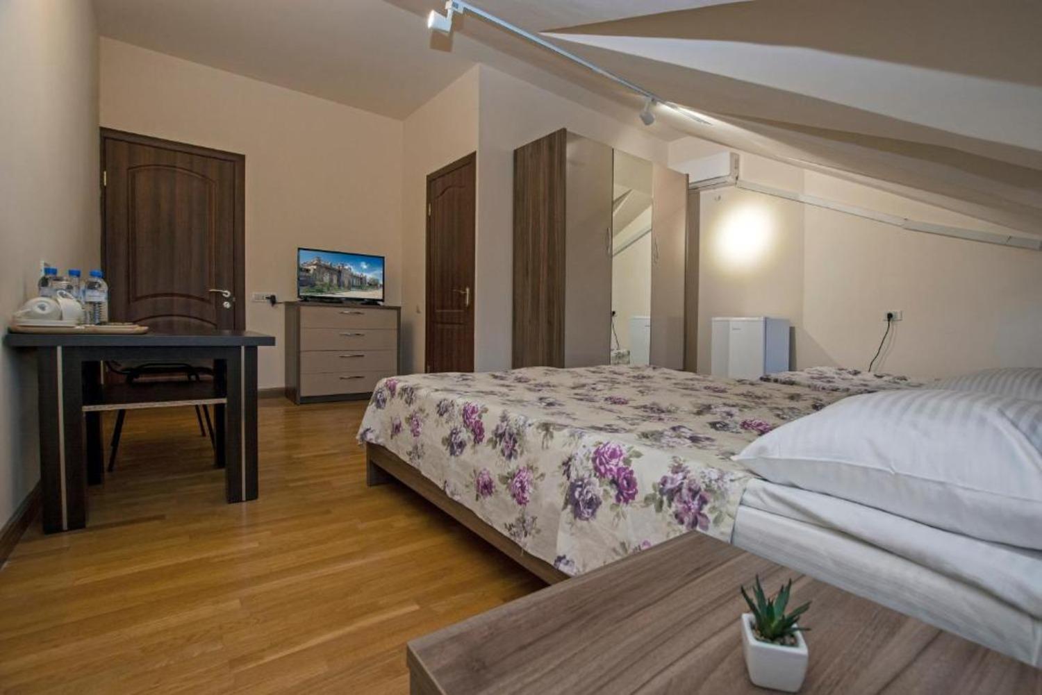 Hotel Season يريفان المظهر الخارجي الصورة